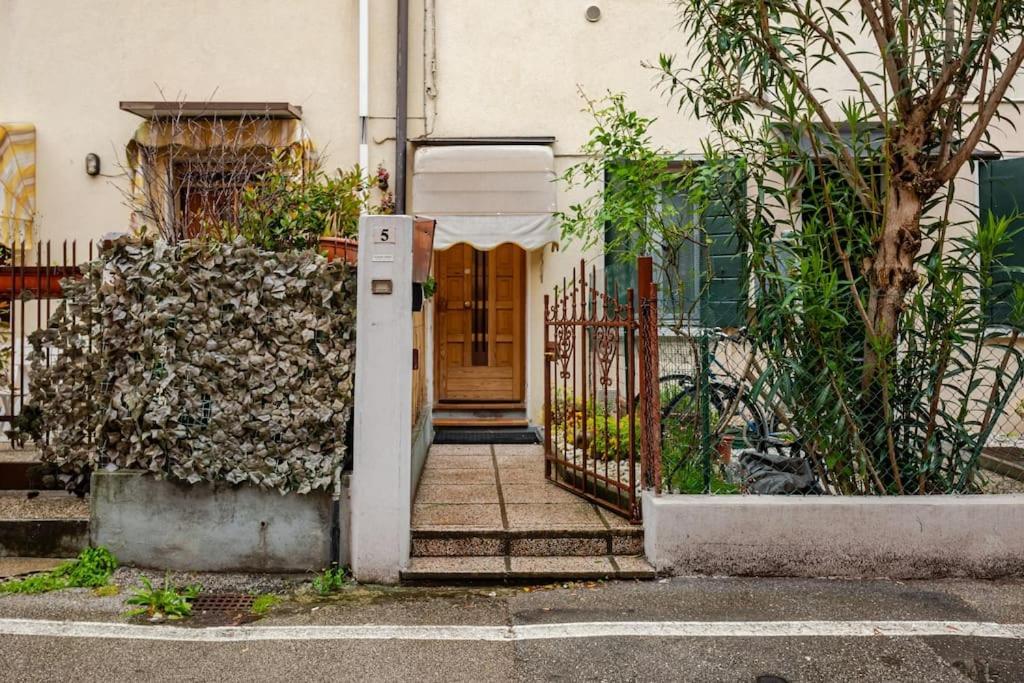 מסטרה Lovely House Claudia-Perfetto Per Venezia מראה חיצוני תמונה